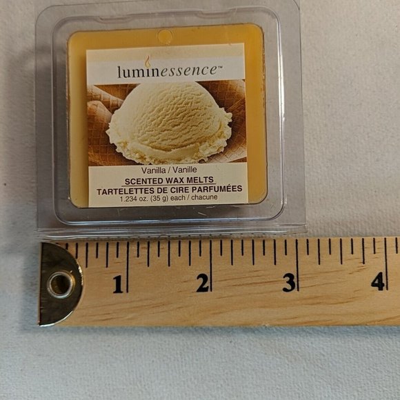 Luminessence Vanilla Scented Wax Melts 4 Cubes NEW 35 g 1.234 oz 119538 1304 - Picture 3 of 4